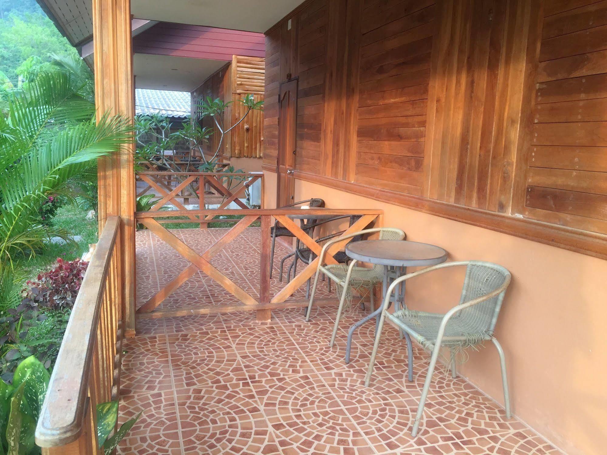 Poonsap Resort Ko Lanta Eksteriør bilde
